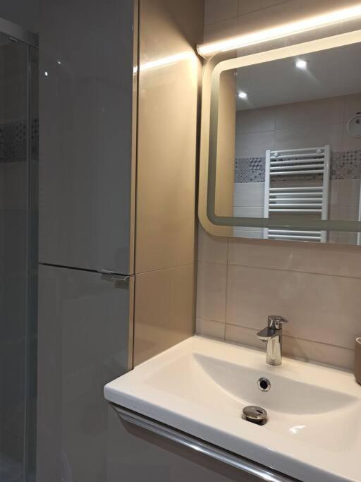 Appartement Cosy Au Coeur Du Mercantour Валдеблор Екстериор снимка